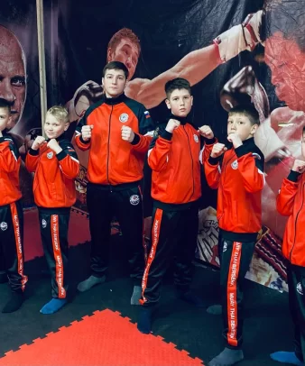 Спортивные костюмы